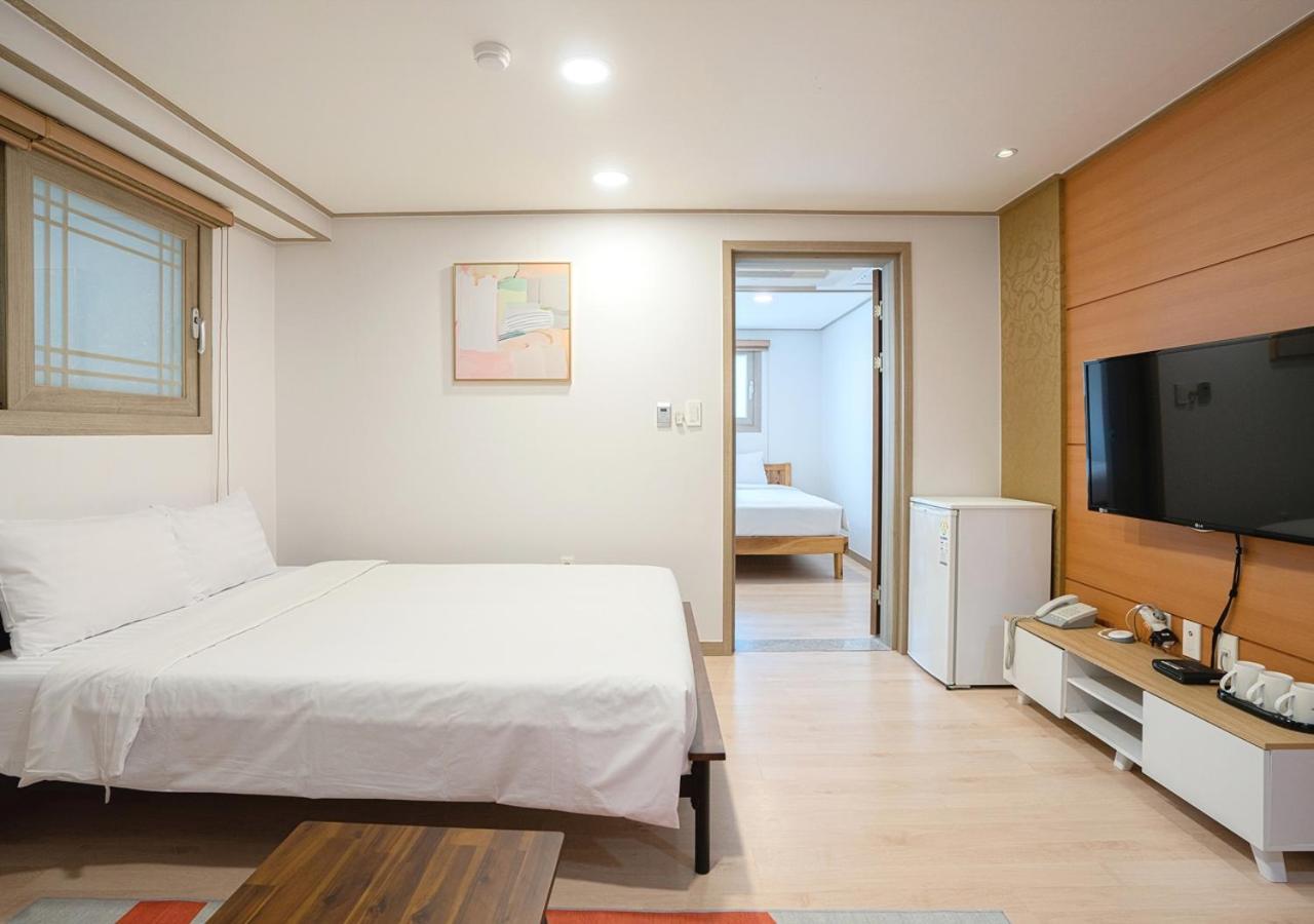 J2 Family Hotel Jeju Exterior foto